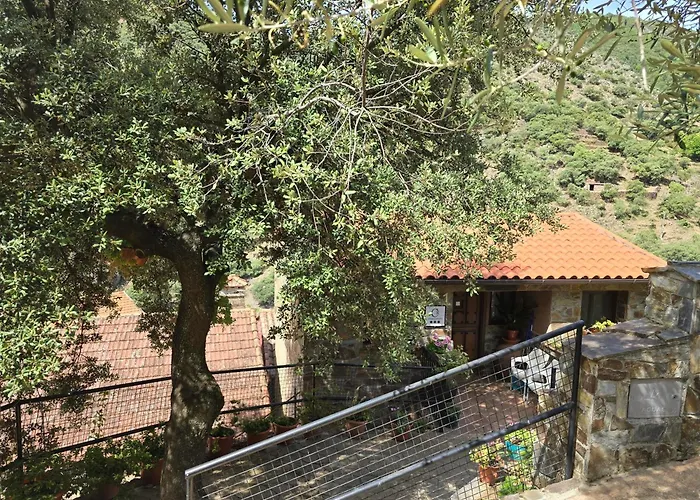 Casitas Del Bodegon * El Gasco